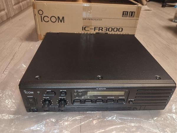 Продам Icom IC-FR3000 ретранслятор, радиостанция