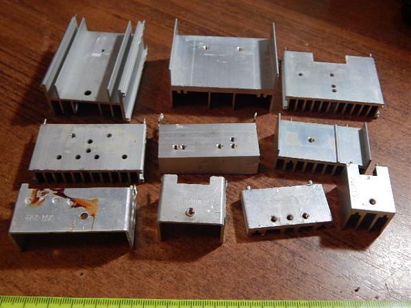 Продам Радиаторы алюминиевые(10 шт)