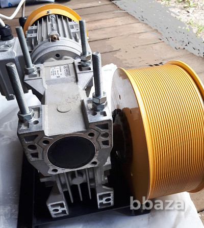 Продам Механизм электрический ЛЭЗ-100-0,8-13-П 0.75 kW