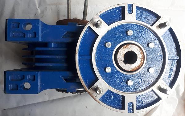 Продам Червячный редуктор UMI110G M4 1/80 STM Bologna