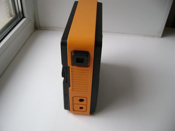 Продам Радиоприемник "Вега-404"