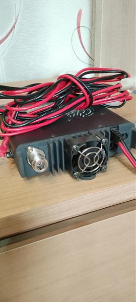 Продам Yaesu FT-7800R
