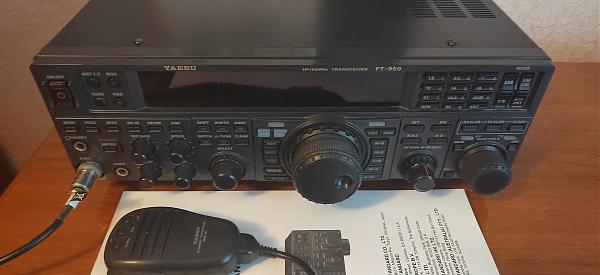 Продам Yaesu FT-950