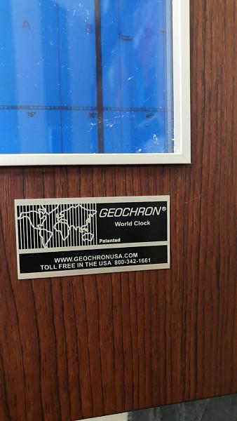 Продам Мировые настенные часы Geochron Boardroom Hickory