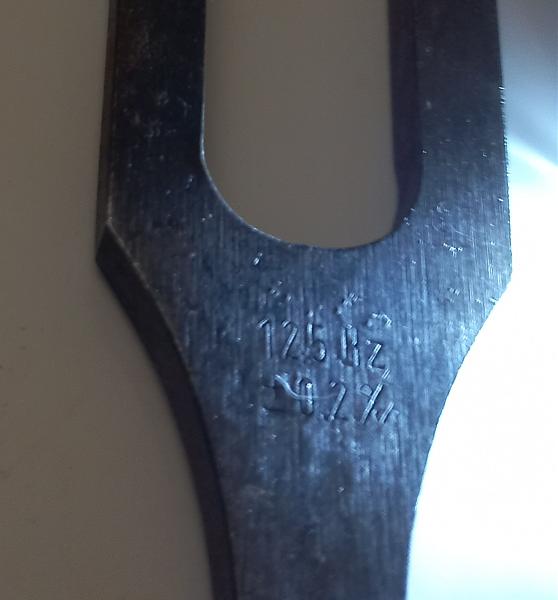 Продам Камертон 125Гц