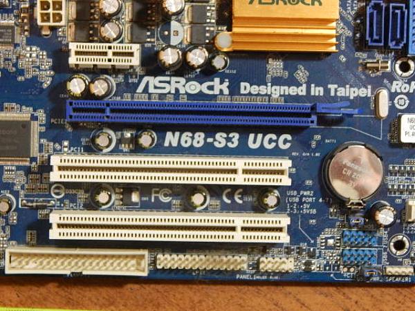 Продам Материнская плата AM3 DDR3 1600