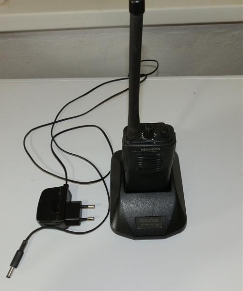 Продам Kenwood TK-2107
