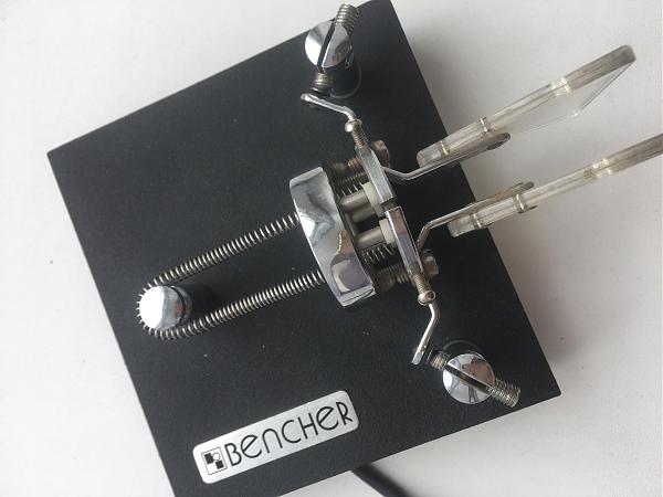 Продам Телеграфный ключ Bencher BY-1