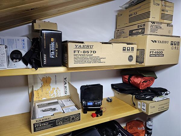 Продам Yaesu FT-818ND