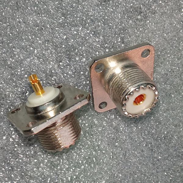 Продам Разъём антенный SO-239 приборный UHF