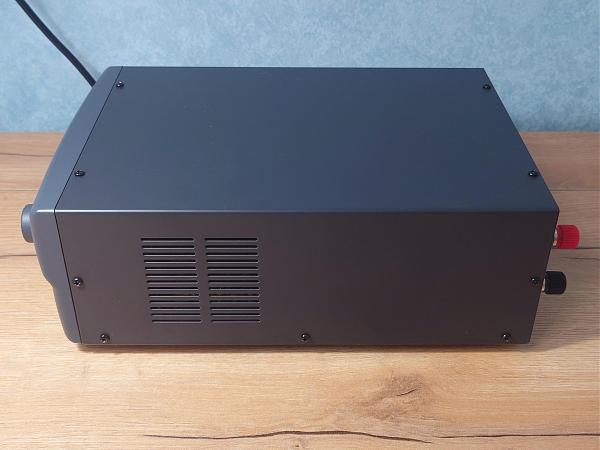 Продам Блок питания Diamond GZV4000