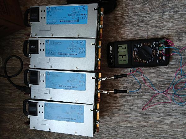 Продам Блоки питания 13.7v 38А Hewlett Packard