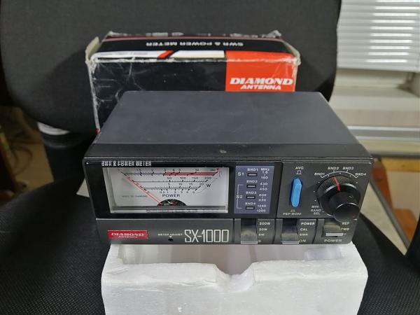 Продам Измеритель КСВ и мощности Diamond SX-1000