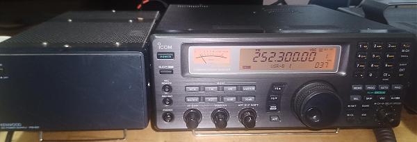 Продам icom-8500