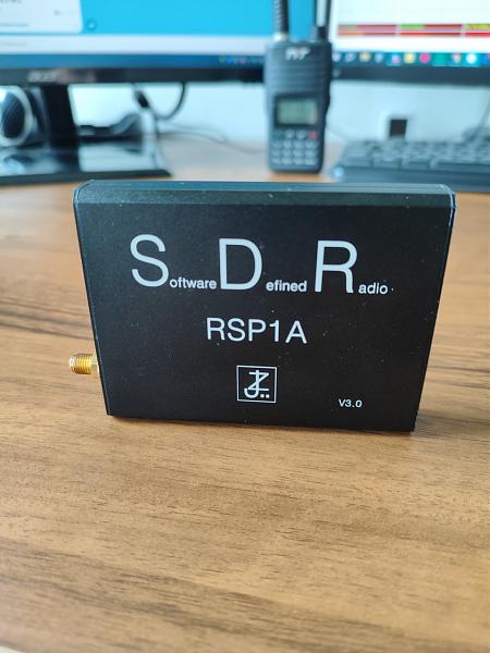Продам SDR приемник RSP1A (SDR PLAY)