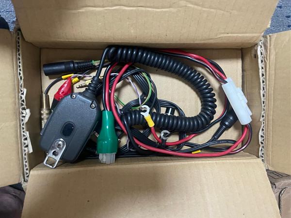 Продам Icom 910