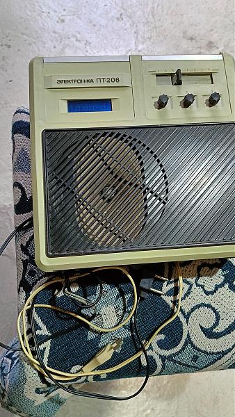 Продам Приемник из СССР
