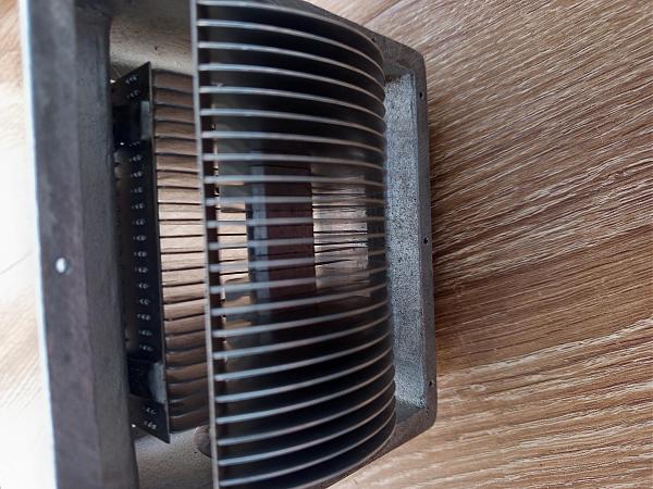 Продам переменный конденсатор