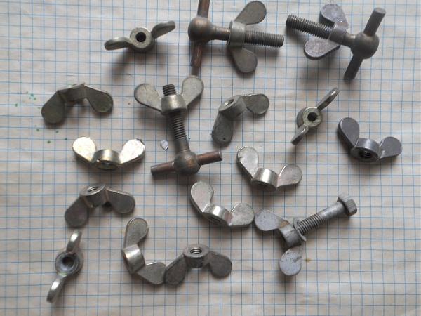 Продам крепеж колец и тороидов, барашки, ножки ъ