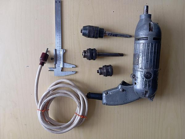 Продам дрели ъ