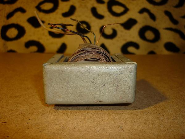 Продам Трансформатор выходной радиолы "Муромец"