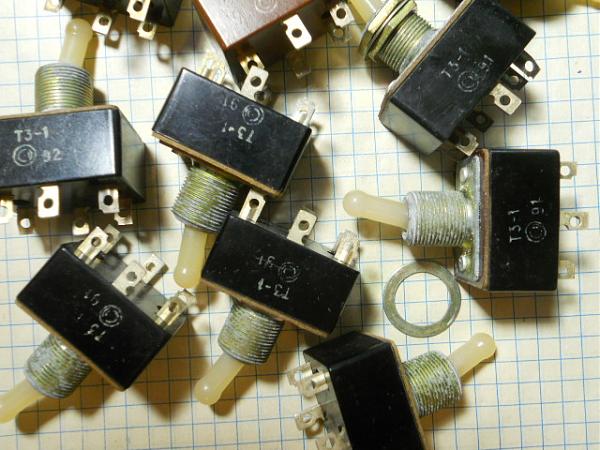 Продам переключатели новые и демонтаж ъ