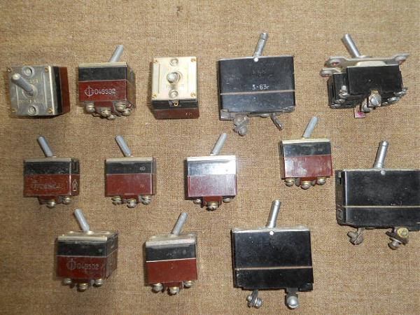 Продам переключатели новые и демонтаж ъ