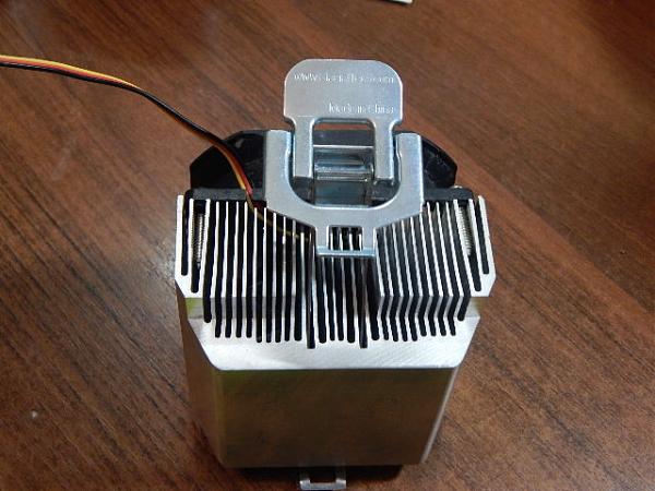 Продам Кулер охлаждения с радиатором для ПК