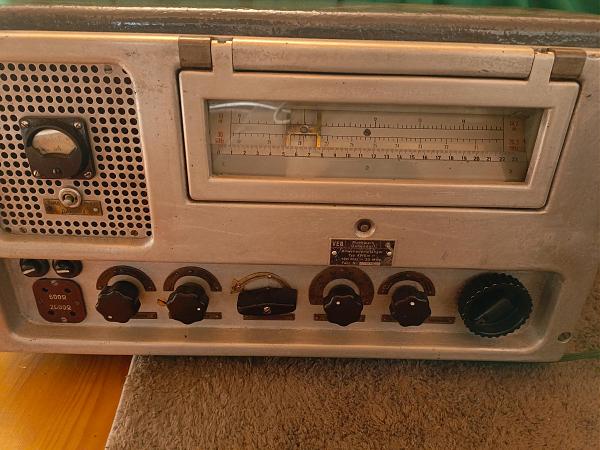 Меняю военные радиоприемники