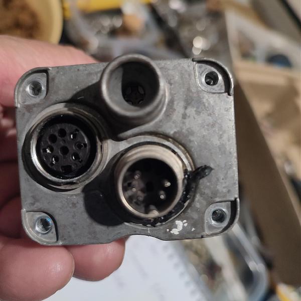 Продам блок управления поворотом антенны, двигатель с ре