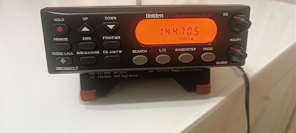 Продам Приёмник uniden ubc355clt