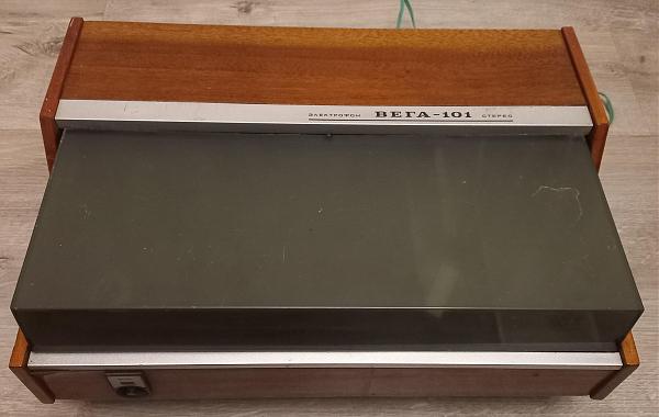 Продам Проигрыватель ВЕГА-101 стерео