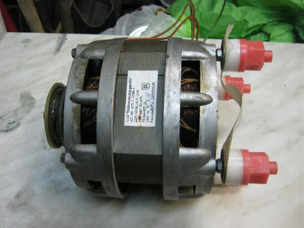 Продам Электродвигатели