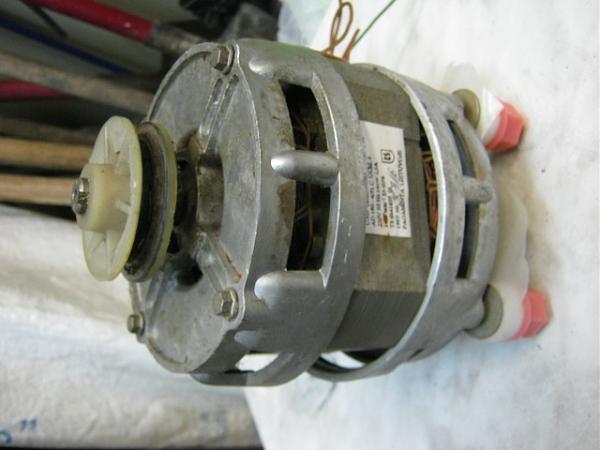 Продам Электродвигатели