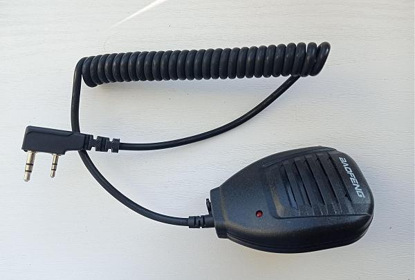 Продам Baofeng UV-5R + допы