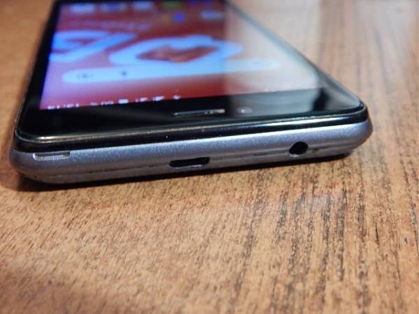 Продам Телефон сотовый BQ-5058