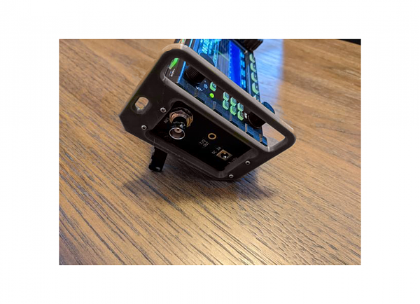 Продам Защитные рамки для трансиверов XIEGU и YAESU