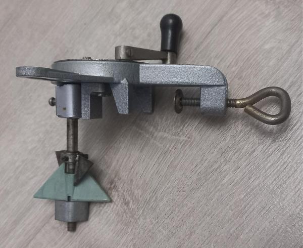 Продам Ручной намоточный станочек