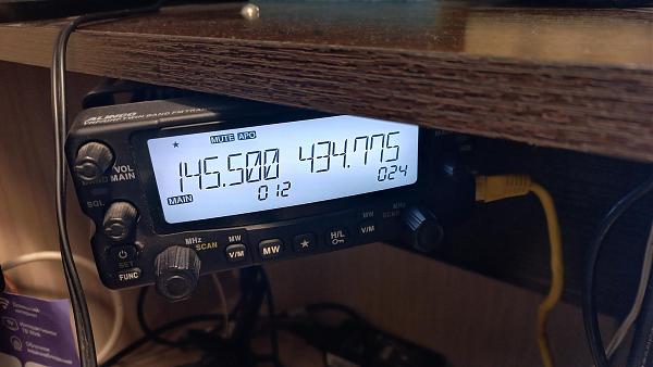 Продам Alinco-DR735T