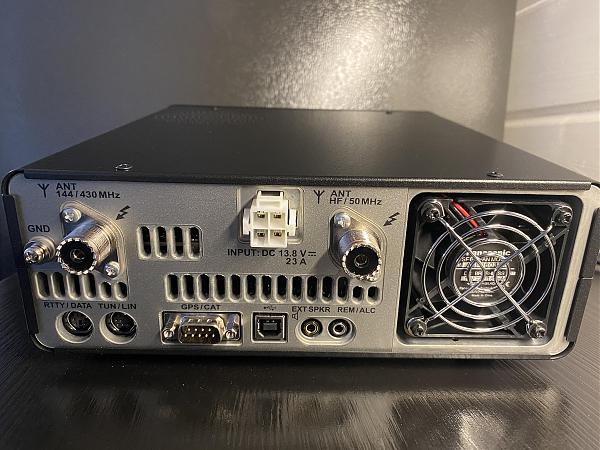 Продам Yaesu 991A новый