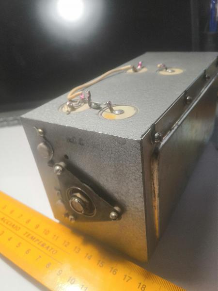 Продам конденсатор переменной емкости