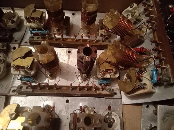 Продам радиоприёмник Волна- к планки