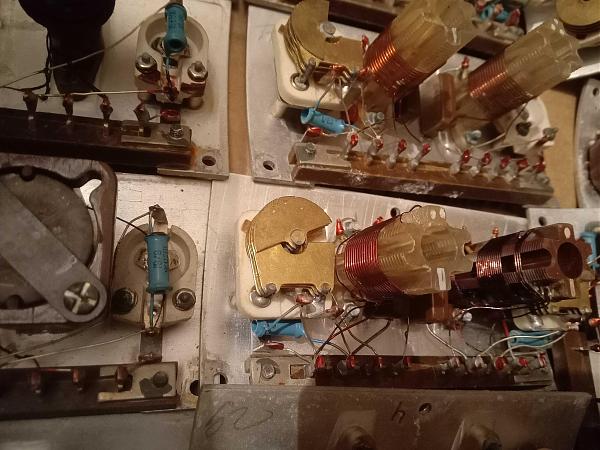 Продам радиоприёмник Волна- к планки