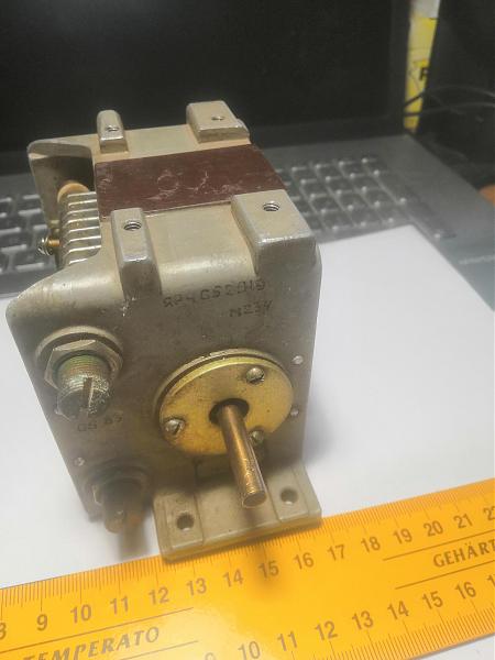 Продам Конденсаторы переменной емкости