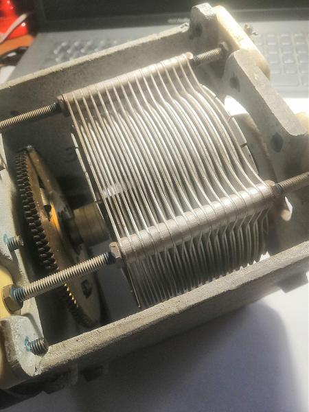 Продам Конденсаторы переменной емкости