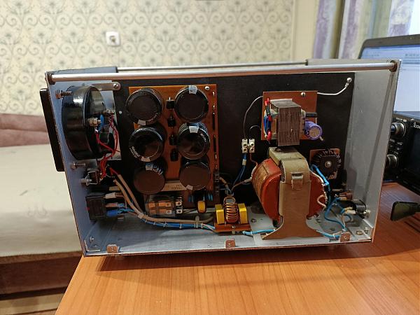 Продам усилитель на 4 ГУ-50