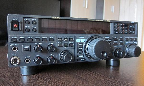 Продам Yaesu FT-950 в хорошем, рабочем состоянии Отправка