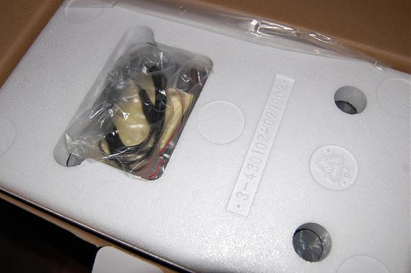 Продам Icom SP-23