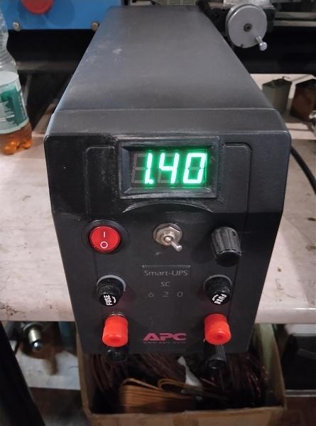 Продам Блок питания 13.8в 25а, и лабораторный 1.4-24в 2а