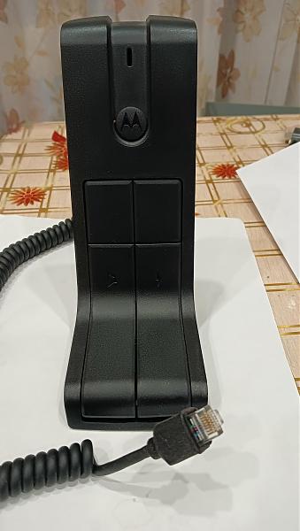 Продам микрофон моторола